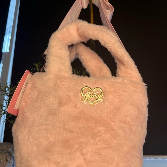 Juicy Couture Dusty Blush Pink Faux Fur Mini Tote Crossbody Bag NWT - Picture 6 of 6